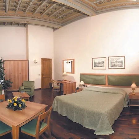Domus Romana מלון