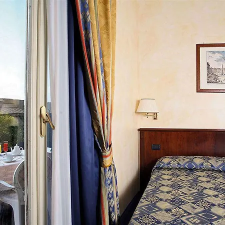 Domus Romana 4* Rom