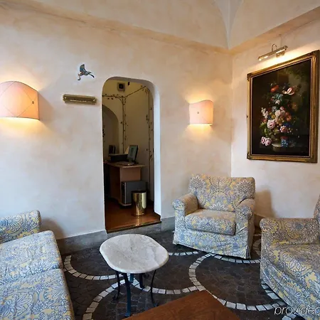 Domus Romana 4*